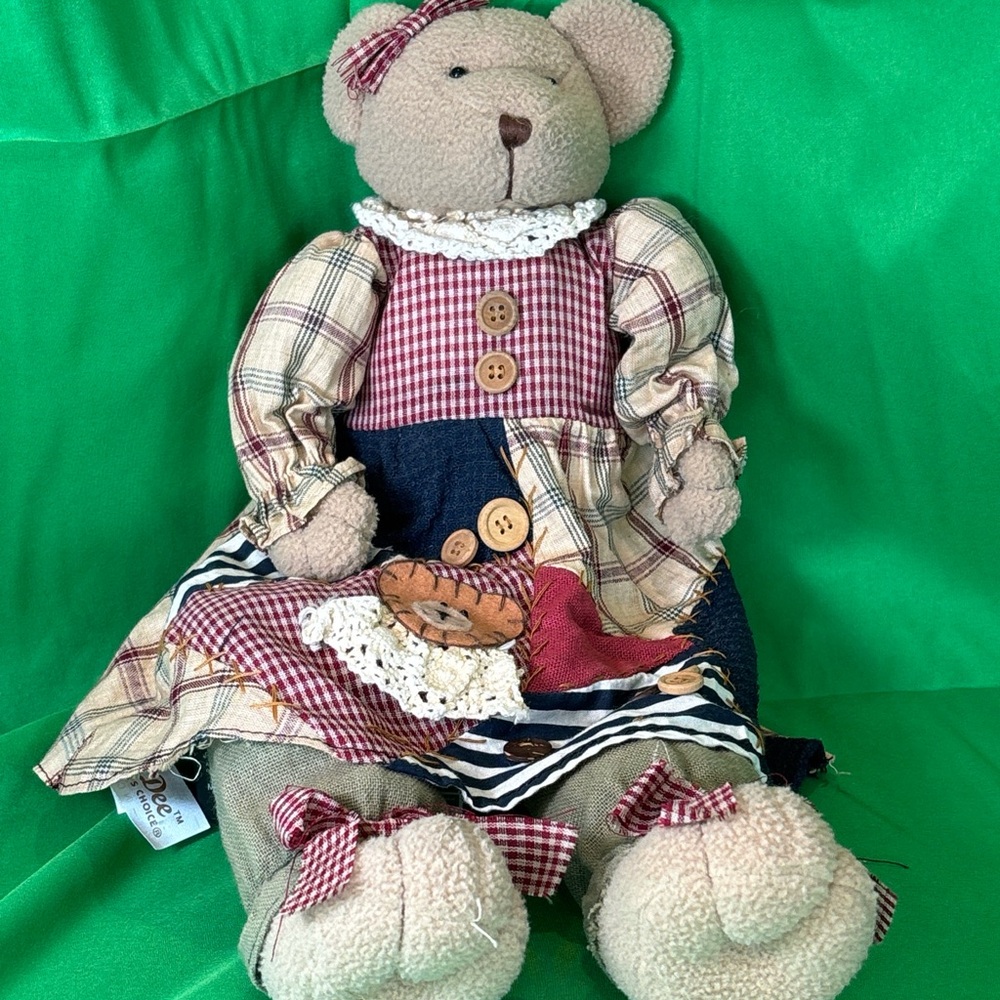 Dan Dee teddy bear collector’s choice 17” (female)